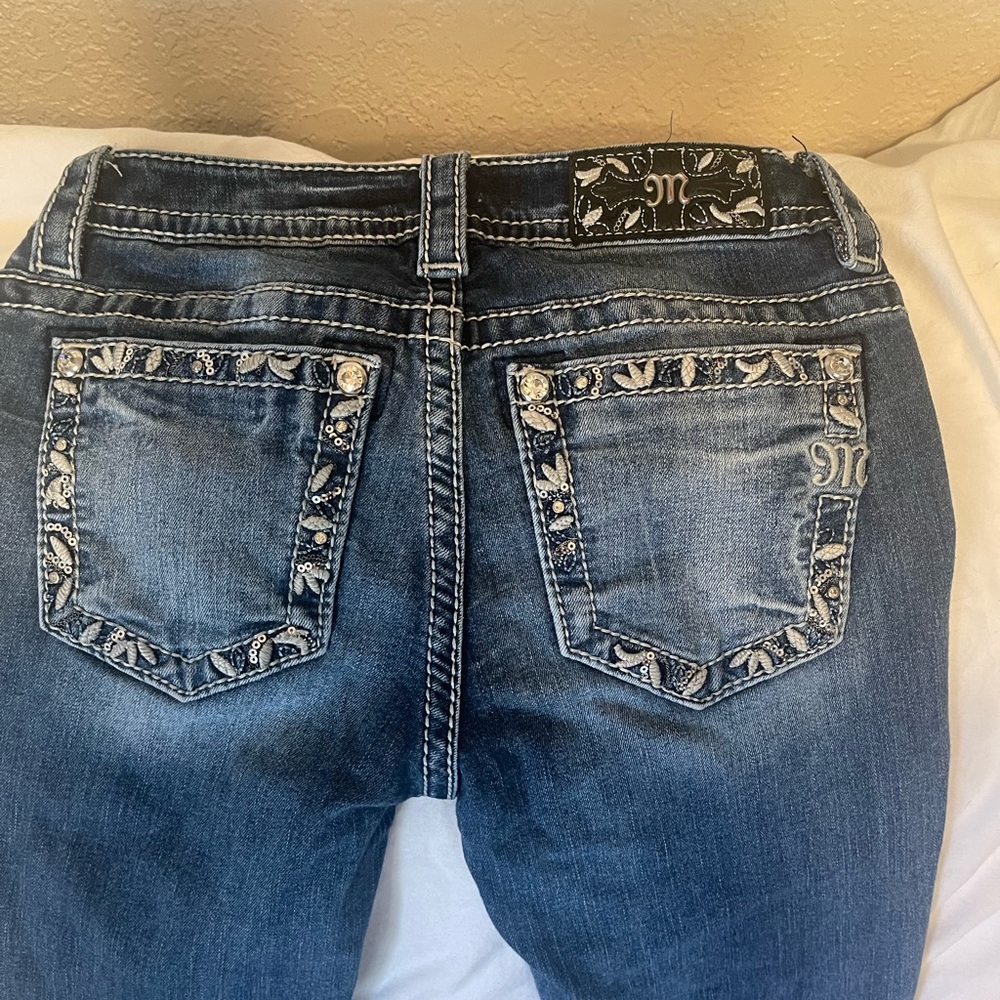 Size 25 Miss Me inseam 30